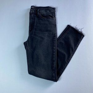 Hudson, black Barbara High Rise Super Skinny raw hem jeans, size 4/27